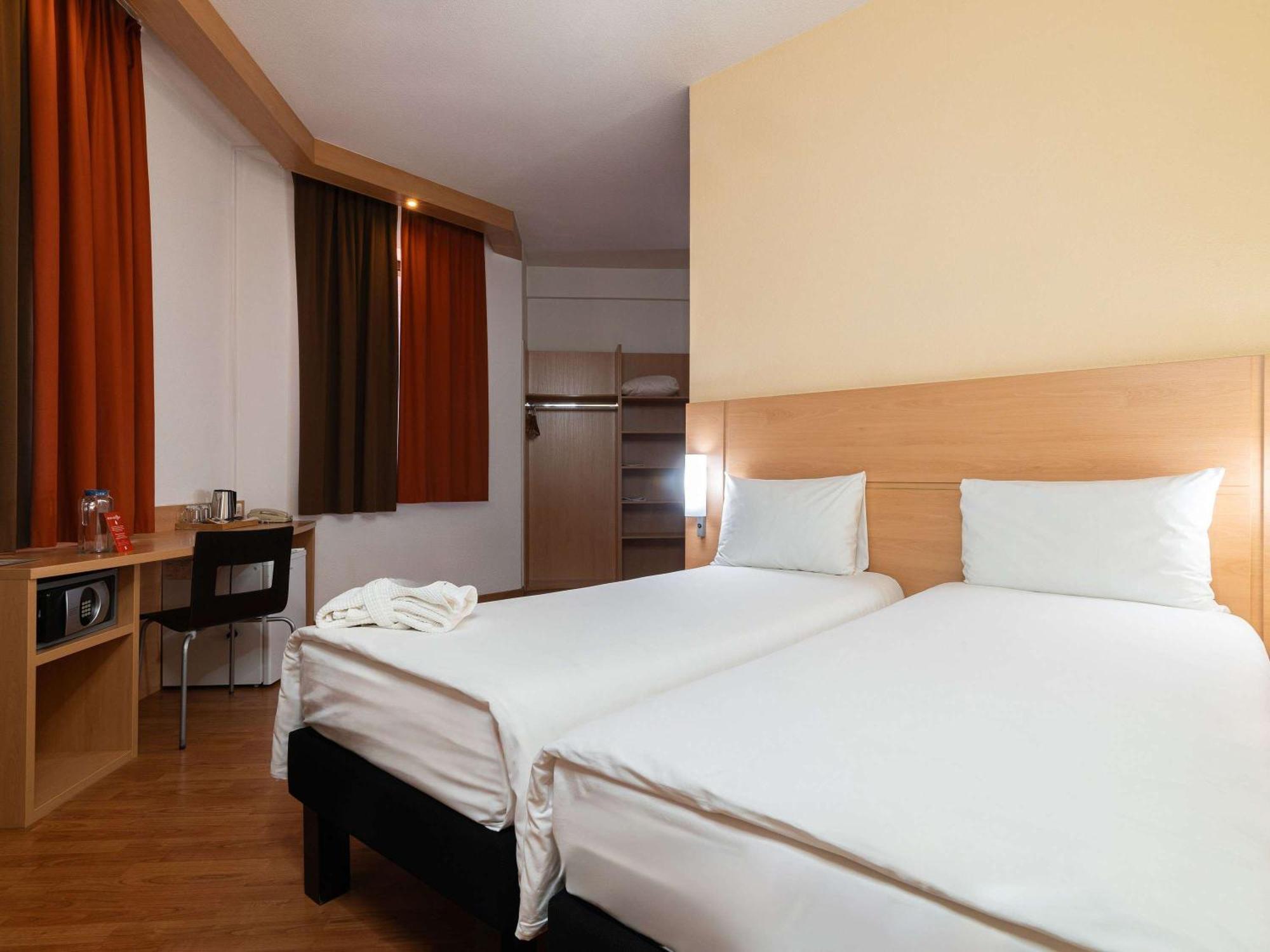 מלון Ibis Astana מראה חיצוני תמונה