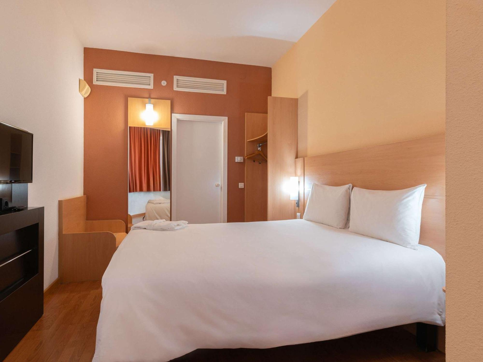 מלון Ibis Astana מראה חיצוני תמונה