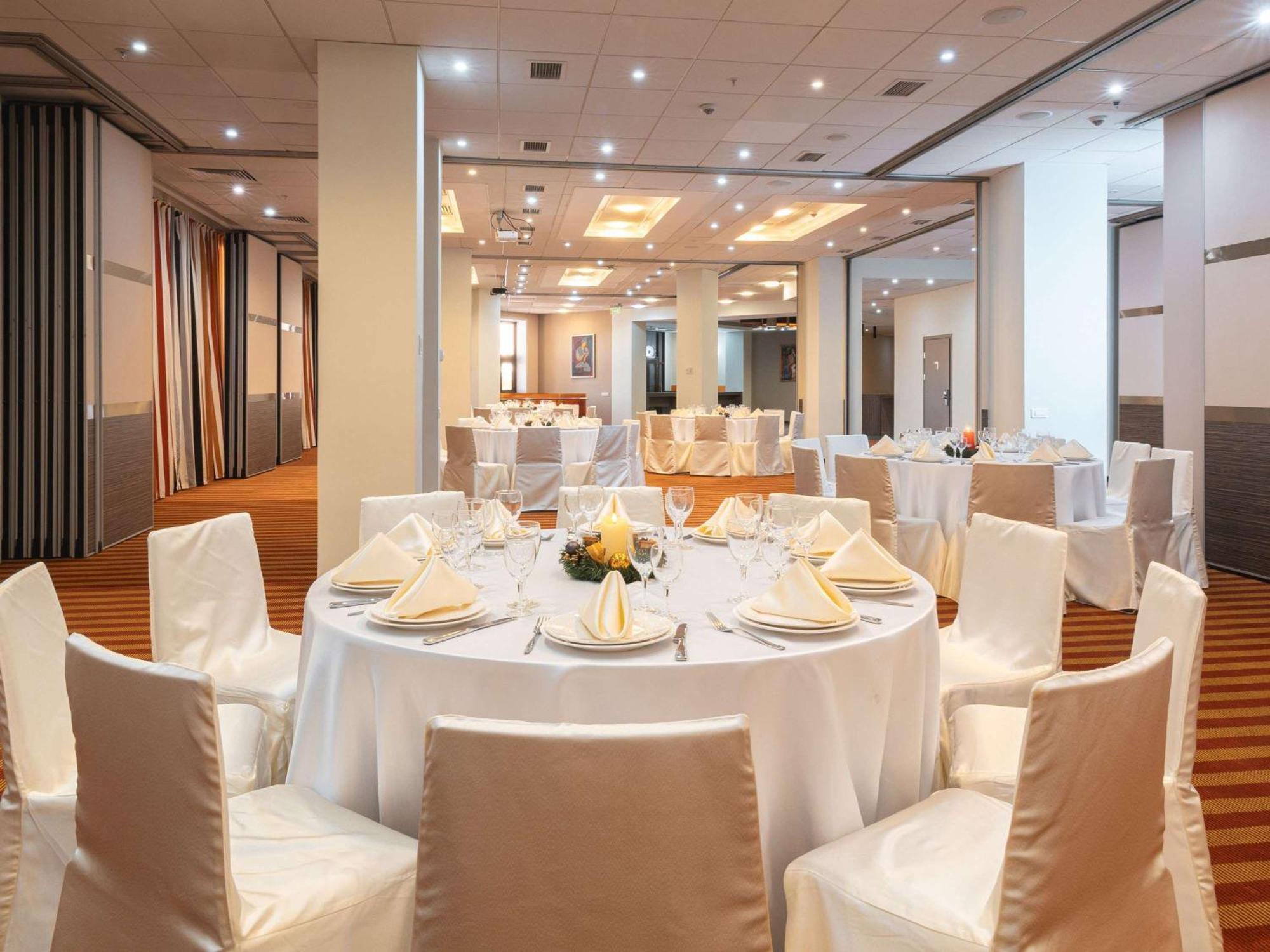 מלון Ibis Astana מראה חיצוני תמונה